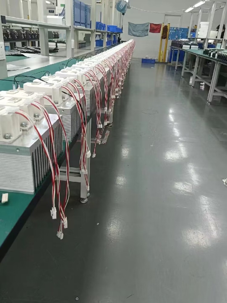 电力调整器出现问题，我们该若何查抄呢？