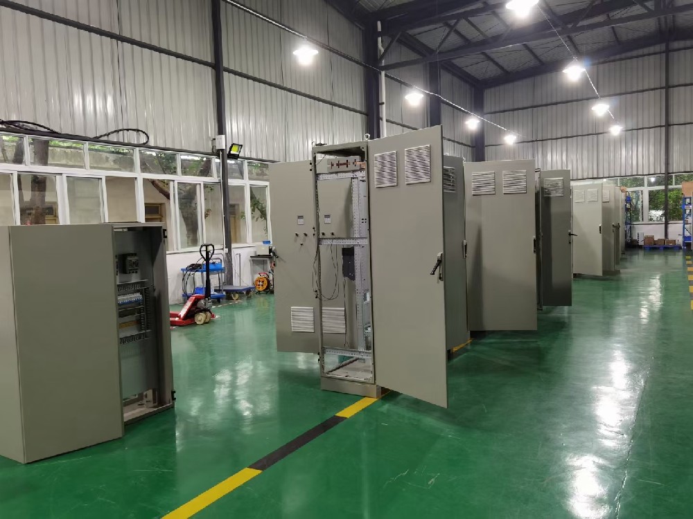 分歧海拔高度对电力调整器的散热和绝缘机能有怎么的影响？